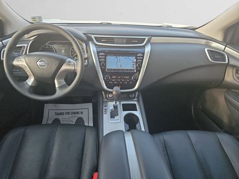 Used 2018 Nissan Murano S image 10