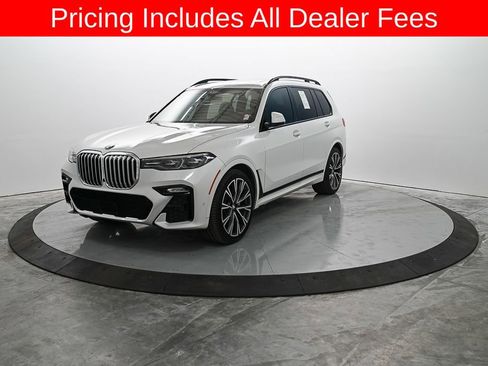 Used 2022 BMW X7 xDrive40i w/ M Sport Package AWD/4WD image 1