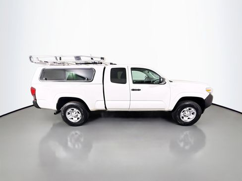 Used 2023 Toyota Tacoma SR image 11