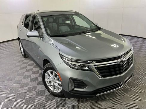 Used 2024 Chevrolet Equinox LT image 47