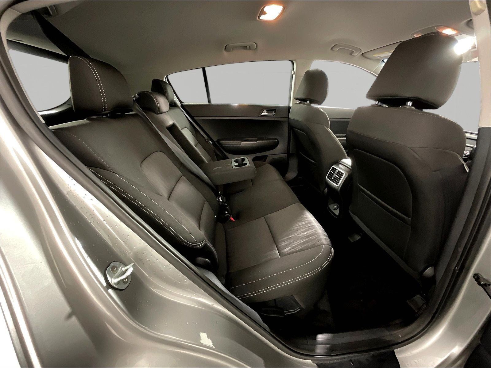 Used 2020 Kia Sportage LX FWD image 25