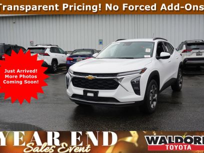 Used 2024 Chevrolet Trax LT