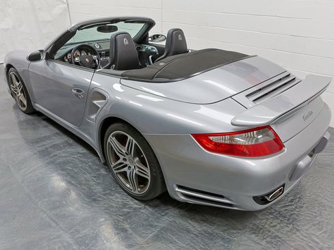 Used 2008 Porsche 911 Turbo image 17