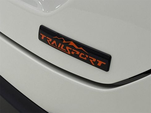 New 2025 Honda Pilot TrailSport image 12