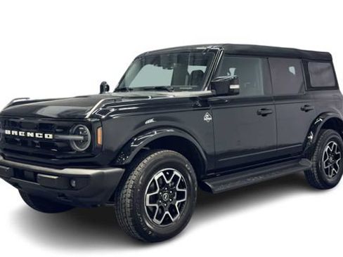Used 2025 Ford Bronco Outer Banks AWD/4WD image 5