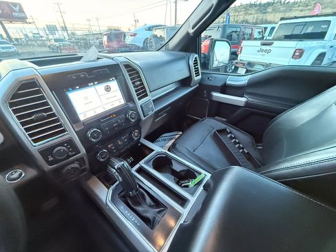 Used 2016 Ford F150 Lariat image 14