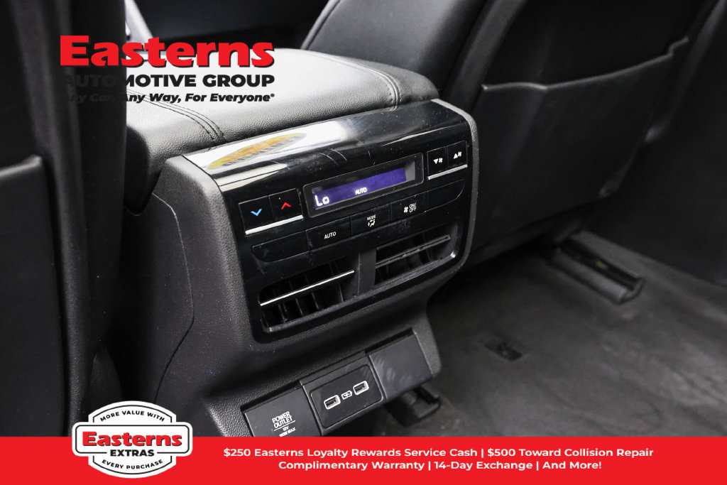 Used 2022 Acura MDX SH-AWD image 24