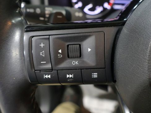 Used 2023 Nissan Rogue SV w/ SV Premium Package AWD/4WD image 35