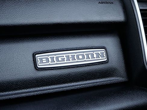 Used 2022 RAM 1500 Big Horn AWD/4WD image 37