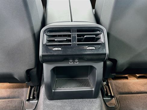 Used 2026 BMW 530i RWD image 29