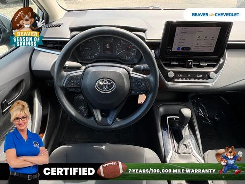 Used 2024 Toyota Corolla LE FWD image 16