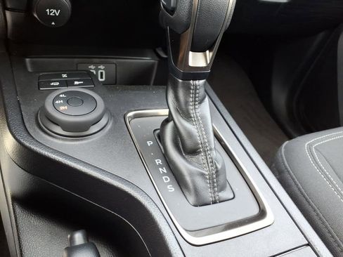 Used 2023 Ford Ranger XLT w/ Equipment Group 301A Mid AWD/4WD image 22