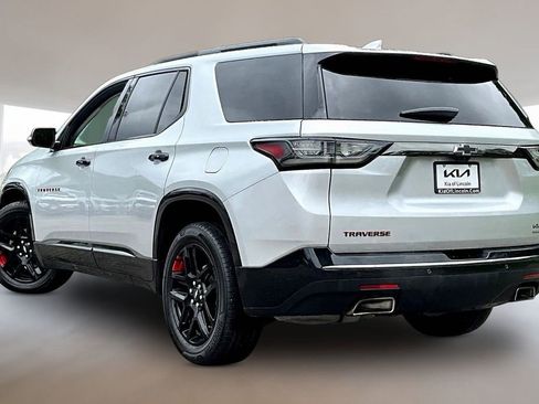 Used 2019 Chevrolet Traverse Premier w/ Redline Edition FWD image 4