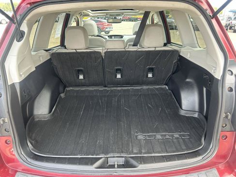 Used 2015 Subaru Forester 2.5i Touring AWD/4WD image 17