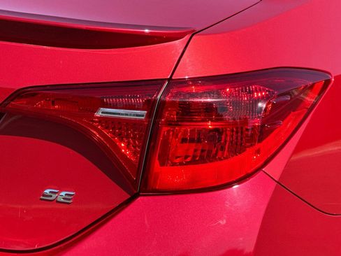 Used 2017 Toyota Corolla L image 31
