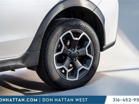 Used 2015 Subaru Crosstrek 2.0i Premium image 35