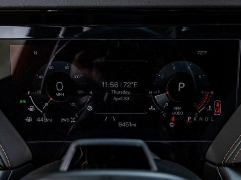 Used 2025 GMC Yukon XL AT4 w/ Premium Trailering Package AWD/4WD image 19