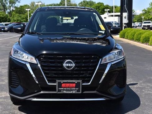 Used 2024 Nissan Kicks S FWD image 4