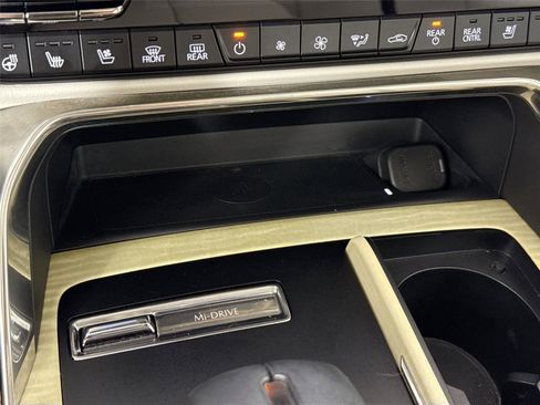 Certified 2024 MAZDA CX-90 3.3 Turbo S w/ Premium Plus image 28