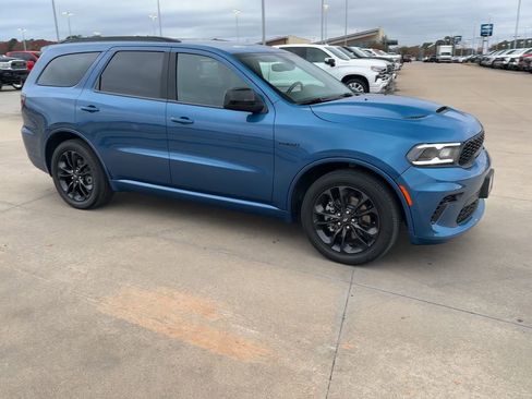Used 2024 Dodge Durango R/T w/ Blacktop Package image 3
