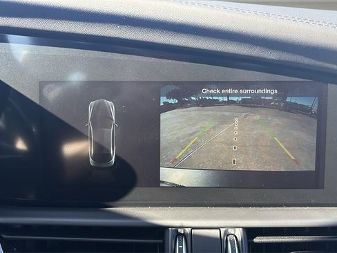 New 2025 Alfa Romeo Giulia image 9