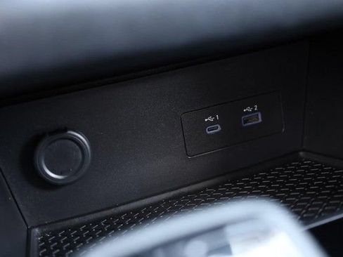 Certified 2025 Nissan Pathfinder SV AWD/4WD image 16