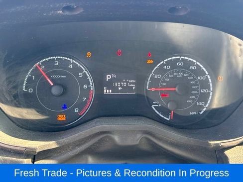 Used 2018 Subaru Crosstrek 2.0i Premium AWD/4WD image 13