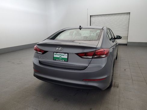 Used 2018 Hyundai Elantra SEL FWD image 7