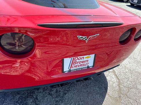 Used 2006 Chevrolet Corvette Coupe w/ Preferred Equipment Group RWD image 29