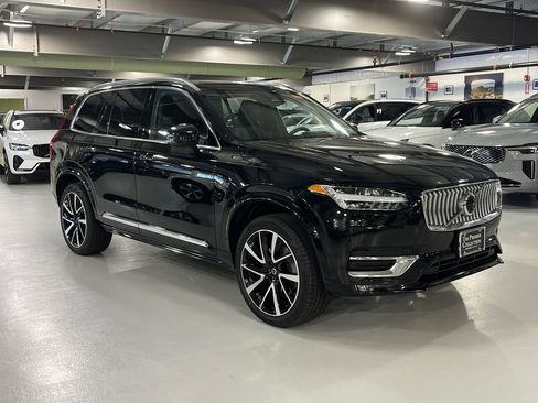 Certified 2024 Volvo XC90 B6 Plus w/ Protection Package Premier AWD/4WD image 1