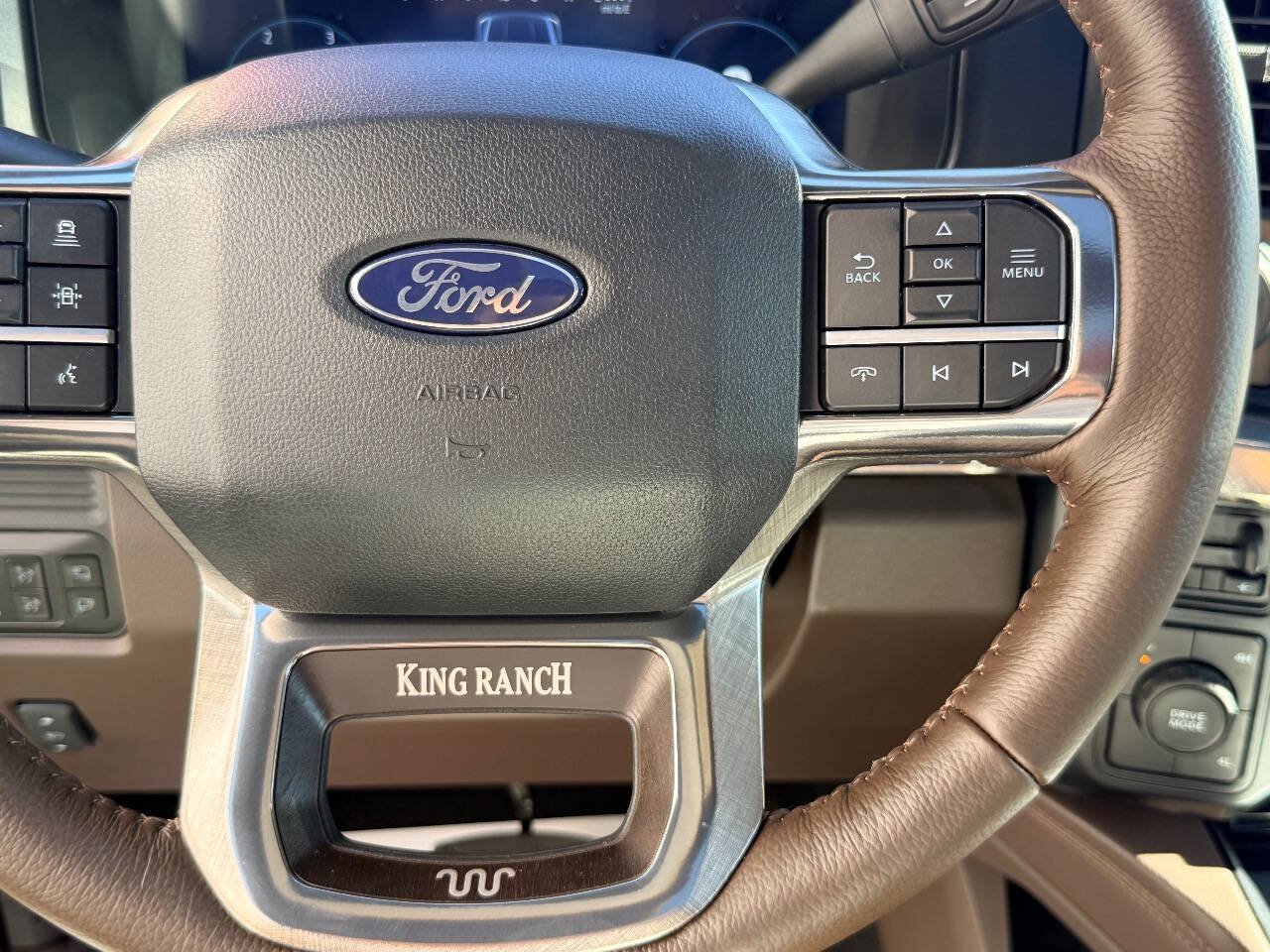 Used 2027 Ford F450 King Ranch w/ Chrome Package AWD/4WD image 29