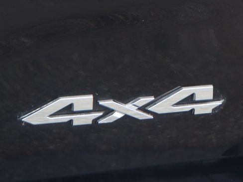 Used 2024 RAM 3500 Tradesman w/ Chrome Appearance Group AWD/4WD image 53