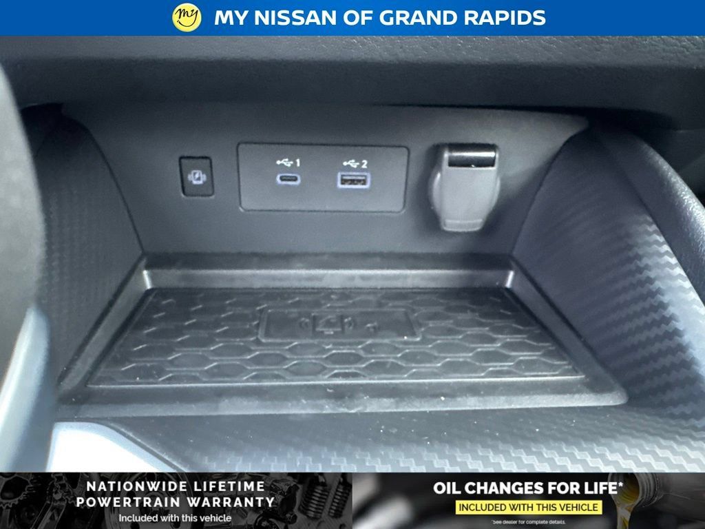 New 2026 Nissan Altima 2.5 SV w/ SV Premium Package FWD image 14