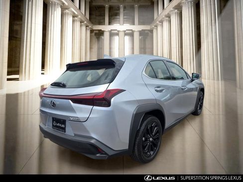 New 2026 Lexus UX 300h FWD image 4