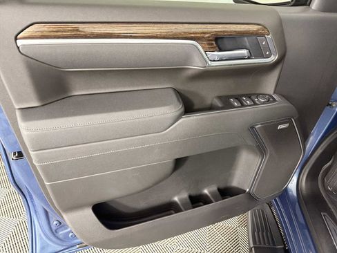 New 2026 GMC Sierra 1500 Elevation w/ Elevation Premium Package AWD/4WD image 8