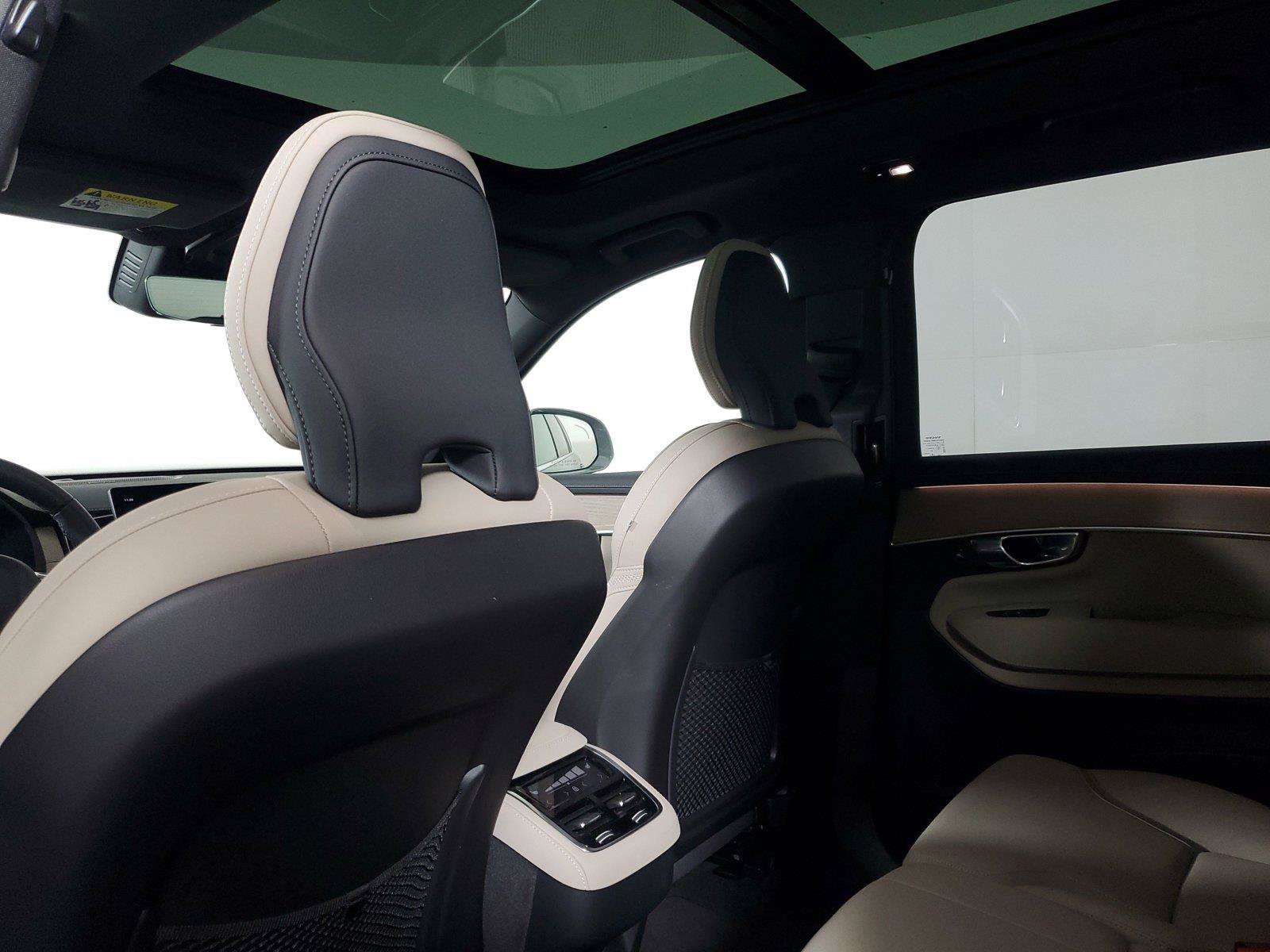 Certified 2026 Volvo XC90 B6 Plus AWD/4WD image 14