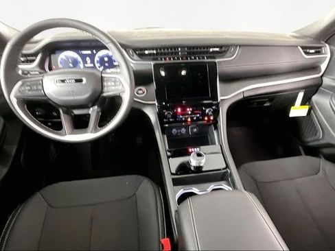 New 2026 Jeep Grand Cherokee L 4WD image 6