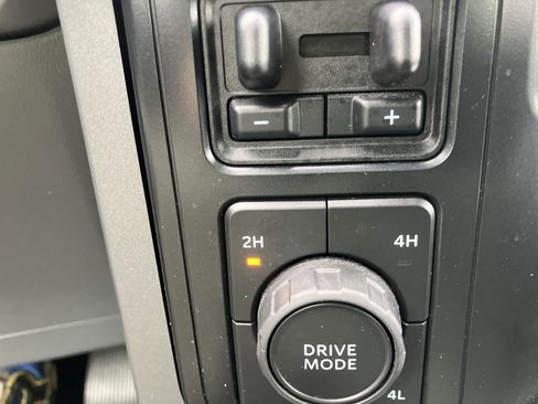 Used 2022 Ford F150 XLT w/ Equipment Group 302A High AWD/4WD image 28