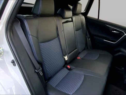 Used 2023 Toyota RAV4 XSE AWD/4WD image 19