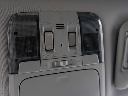 Used 2013 Subaru Outback 2.5i Limited image 21