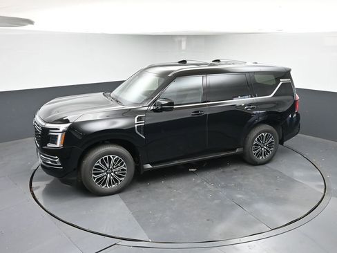 New 2026 Nissan Armada Platinum image 30