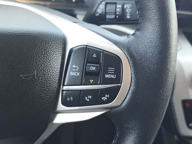 Used 2024 Ford Explorer XLT w/ Equipment Group 202A RWD image 39