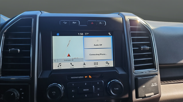 Used 2018 Ford F150 XLT w/ Equipment Group 302A Luxury AWD/4WD image 16