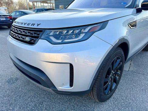 Used 2019 Land Rover Discovery HSE AWD/4WD image 11