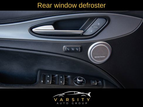 Used 2022 Alfa Romeo Stelvio Veloce image 18