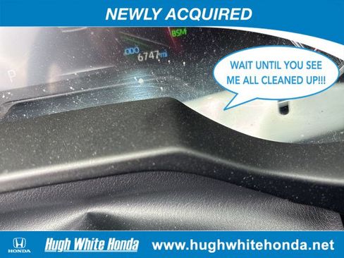 Used 2025 Toyota RAV4 XLE w/ Convenience Package image 1