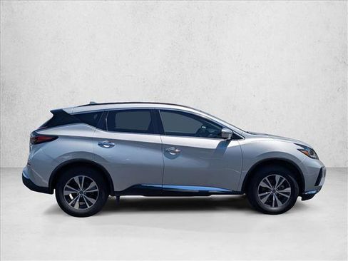 Used 2023 Nissan Murano SV FWD image 4