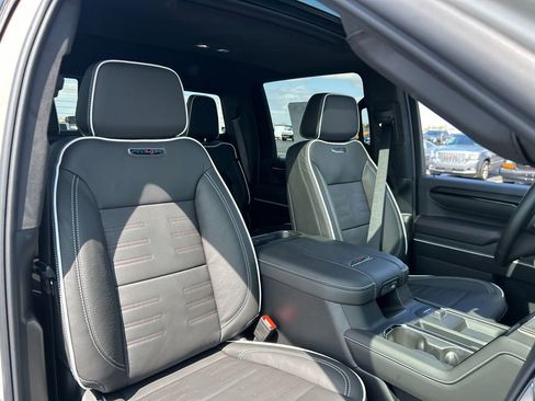 New 2026 GMC Sierra 2500 AT4X AWD/4WD image 39