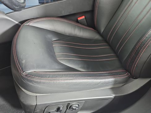 Used 2015 Maserati Ghibli RWD image 26