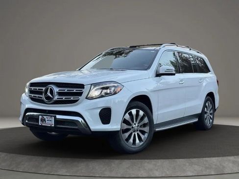 Used 2017 Mercedes-Benz GLS 450 4MATIC image 2